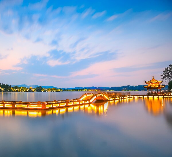 5-Day Shanghai, Hangzhou and Suzhou Tour